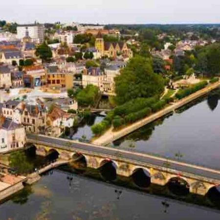 Charmant Studio Vierzon Luaran gambar
