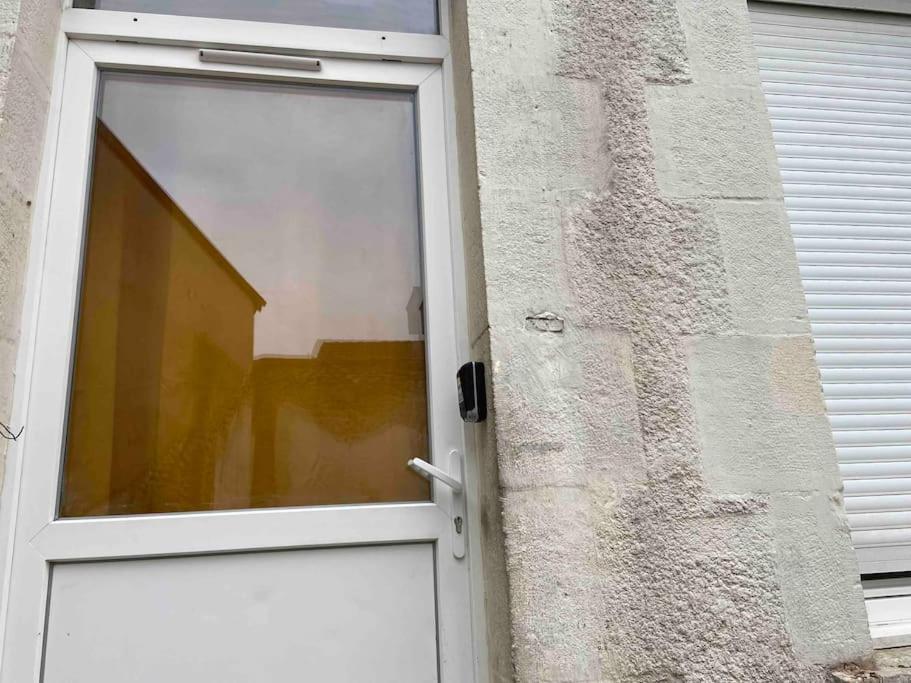 Charmant Studio Vierzon Luaran gambar